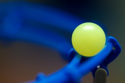 Rolling ball_4599093648_l.jpg